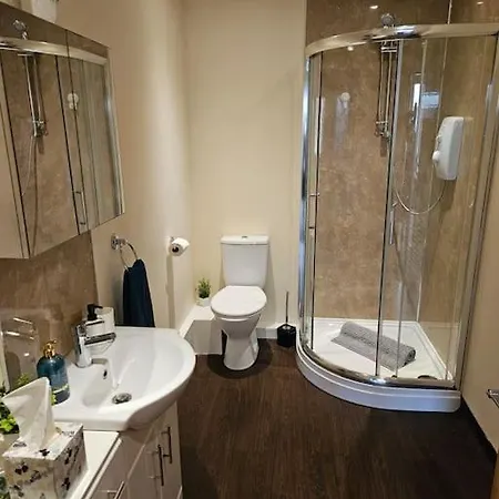 Daire Centre. Spacious Apartment. Ideal Location. *
